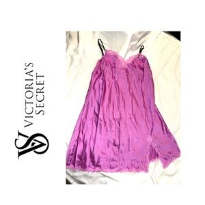 Victoria Secret Magenta /Purple ish Chemise. Size Large